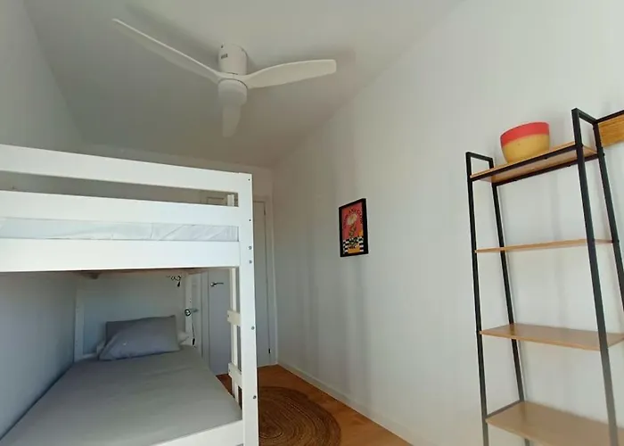 Atico Cerca Playa Y Centro A 10 Min. Apartman Sant Adria de Besos