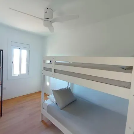 Atico Cerca Playa Y Centro A 10 Min. Apartman
